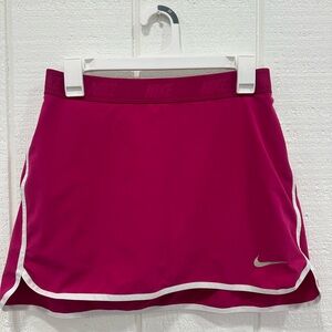 Nike Women's Pink Dri-Fit Golf Skirt